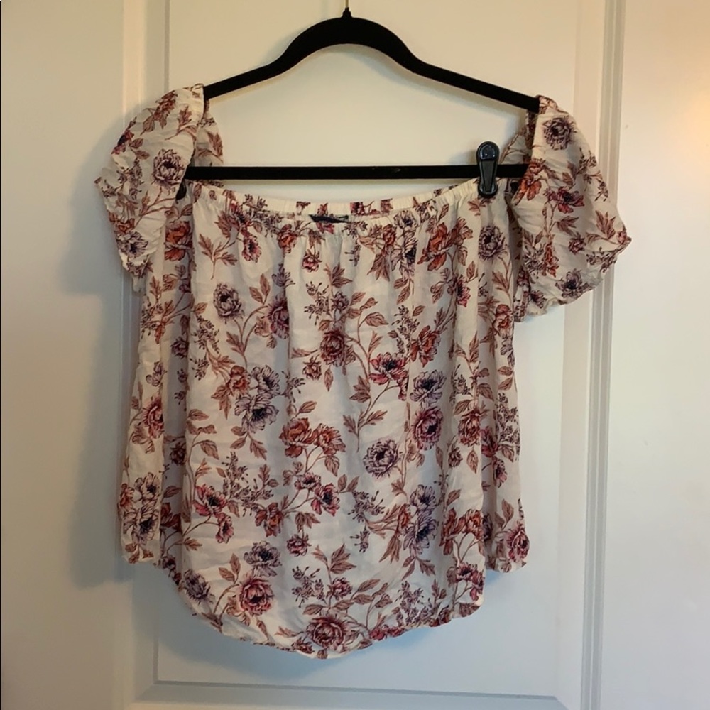 american eagle off the shoulder top